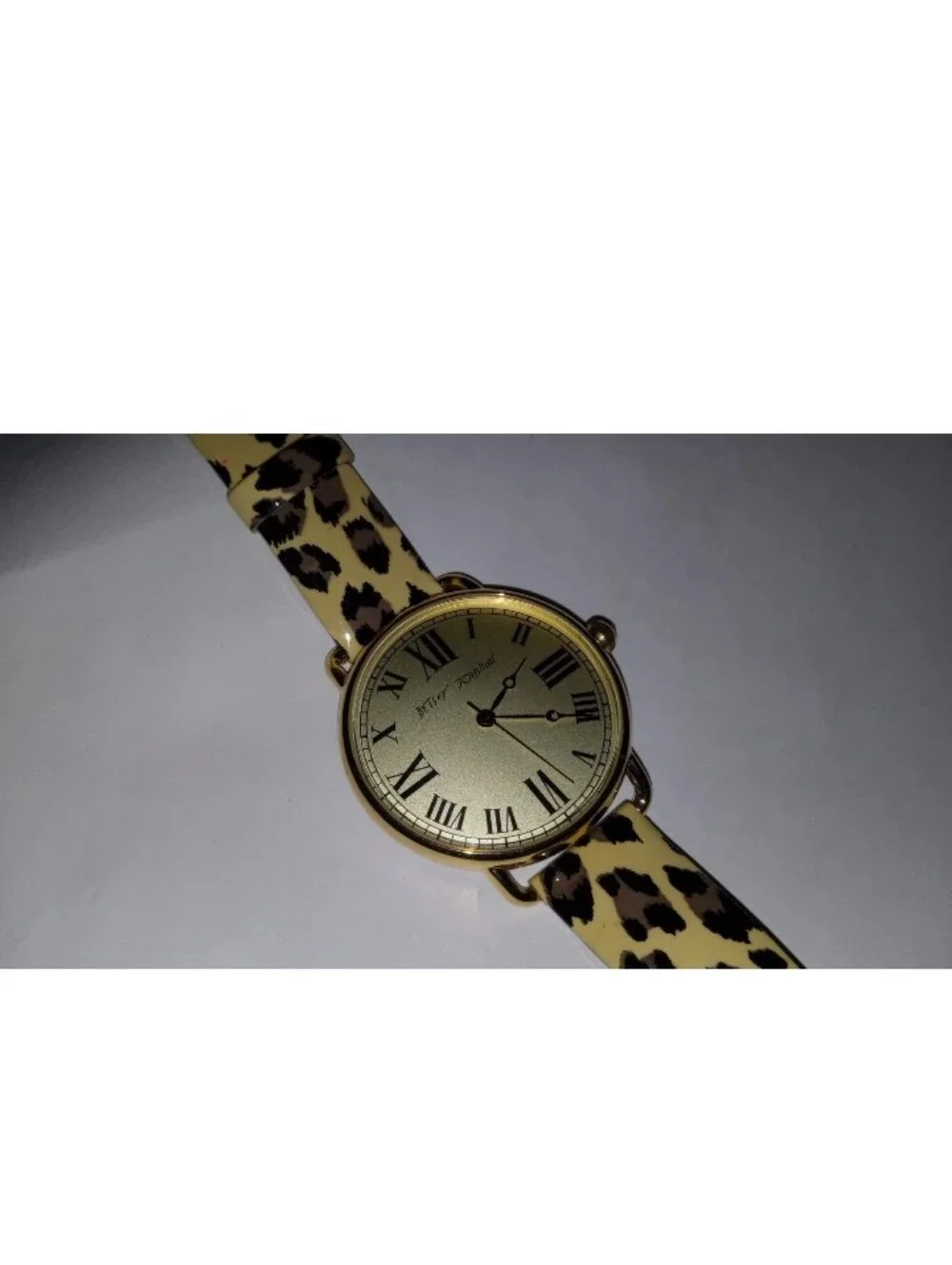 Betsy Johnson Leopard Spots Print Genuine Leather Watch Dead Battery Roman Numer
